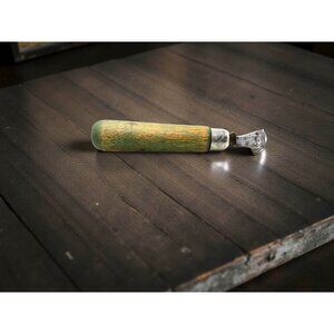 Antique Lund Co. Nov.07 1933 Bottle Bear Cap Opener